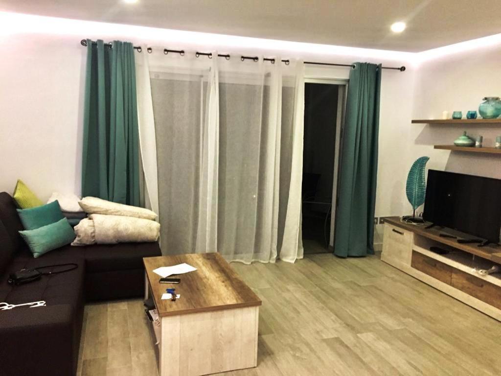 Appartement New Near The In
